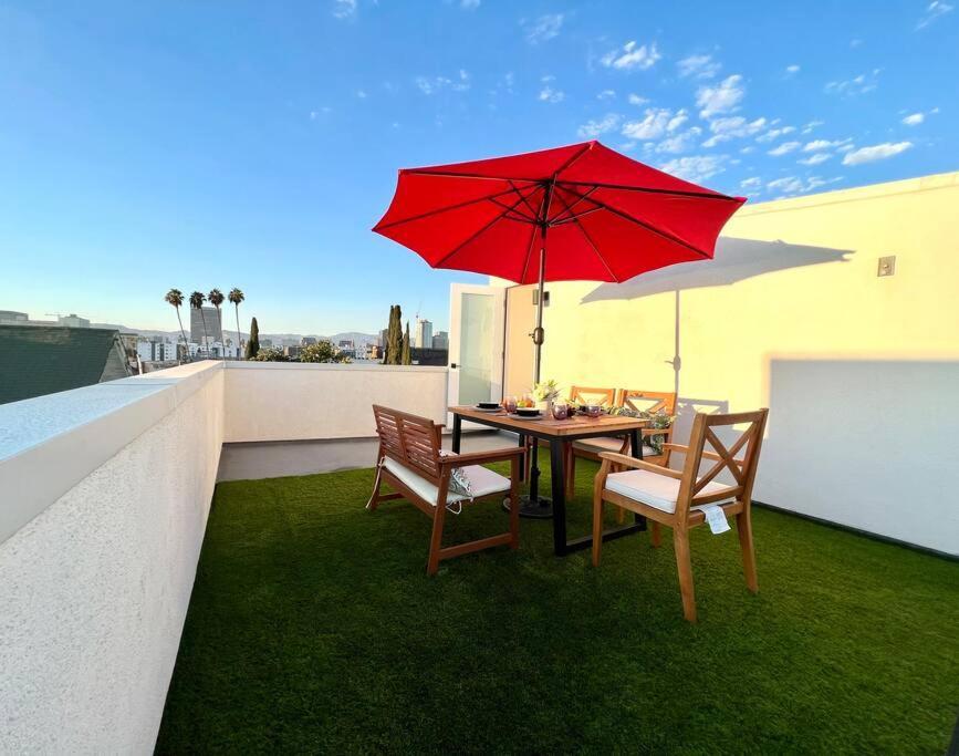 Luxury K-Town Dwelling With Private Rooftop Deck. Los Angeles Eksteriør bilde
