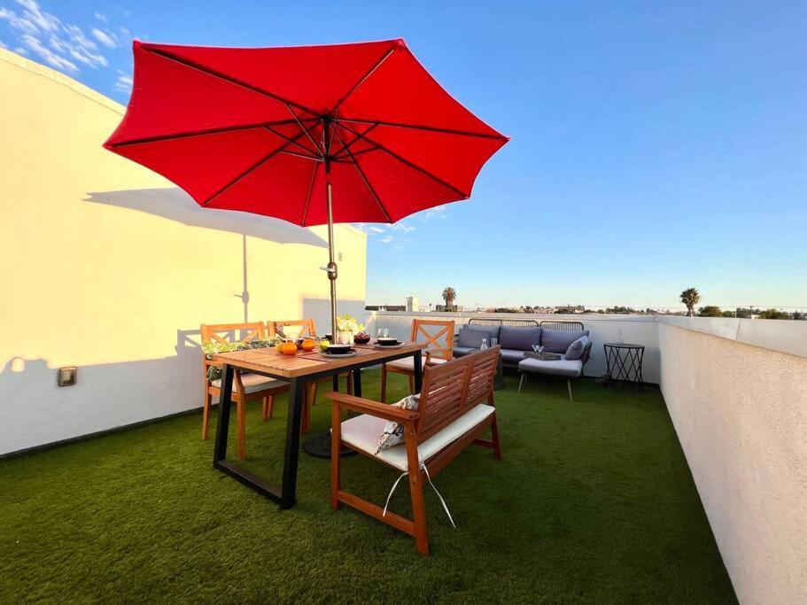 Luxury K-Town Dwelling With Private Rooftop Deck. Los Angeles Eksteriør bilde